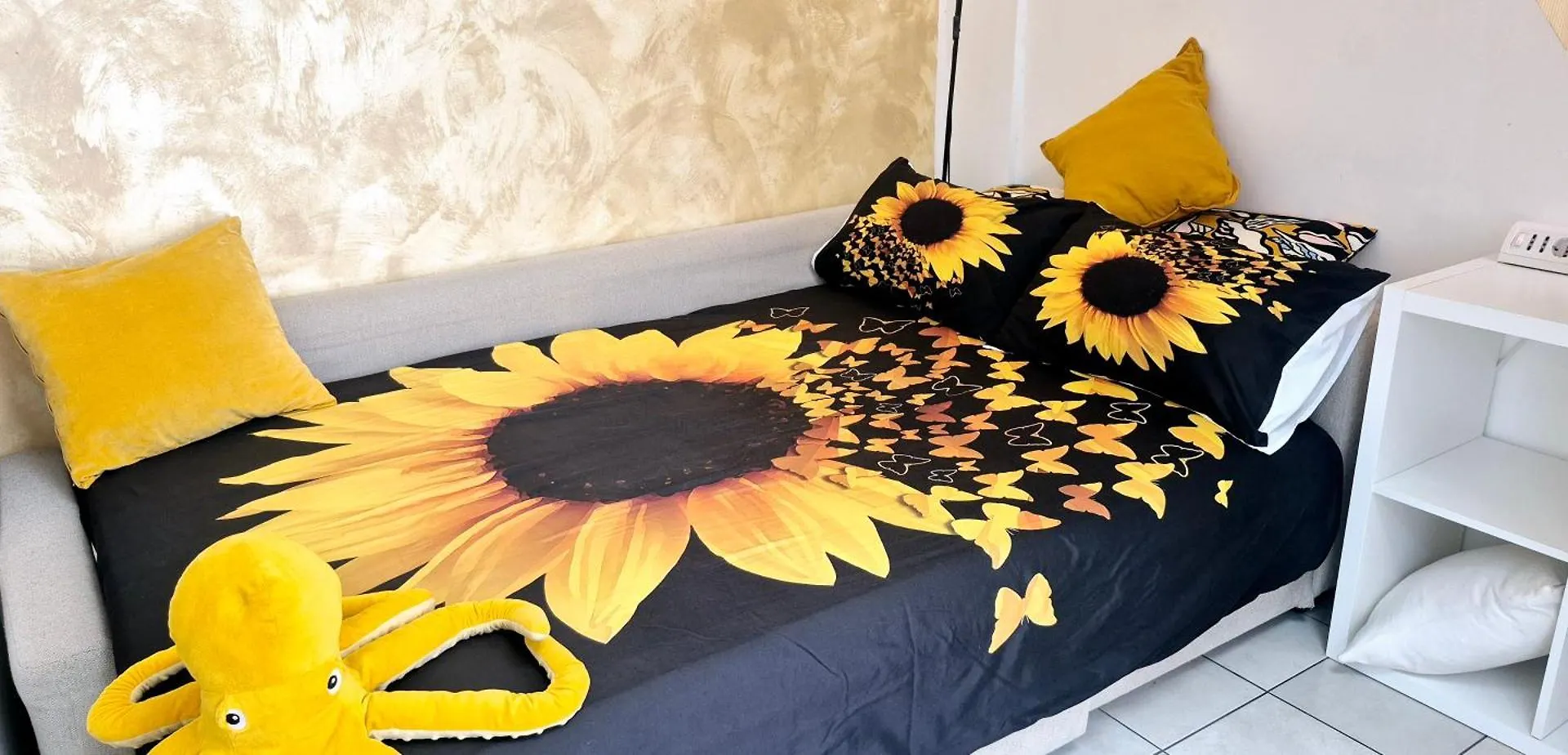 Team019 Casa Bruno Terrace & Sicilian Charm Apartment Catania 0*,  Italy